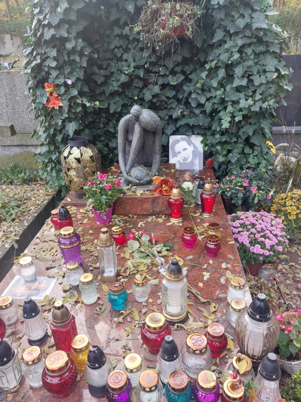 Tak dziś wygląda grób Kory