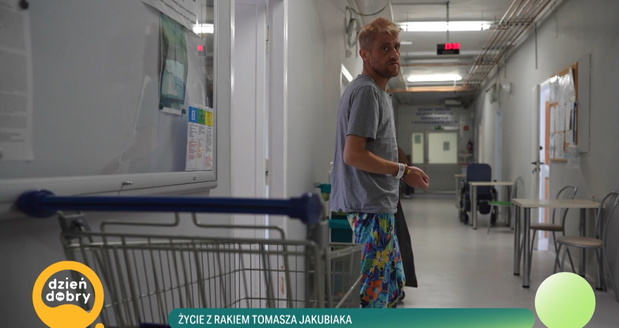 W takich warunkach leczy się Tomasz Jakubiak