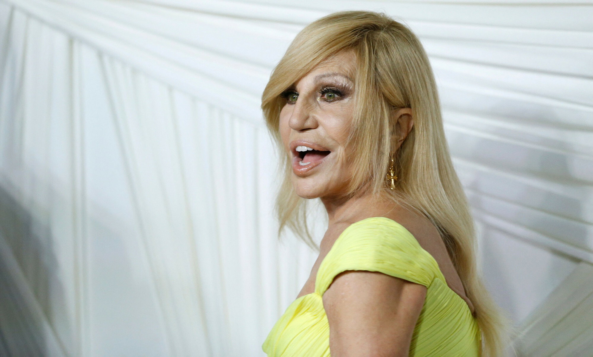 Donatella Versace zaskoczyła na imprezie. Jest nie do poznania