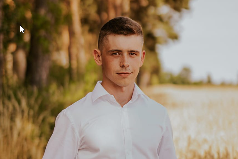 Adam z "Rolnik szuka żony"