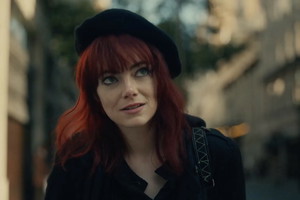 Emma Stone jako Cruella DeVille
