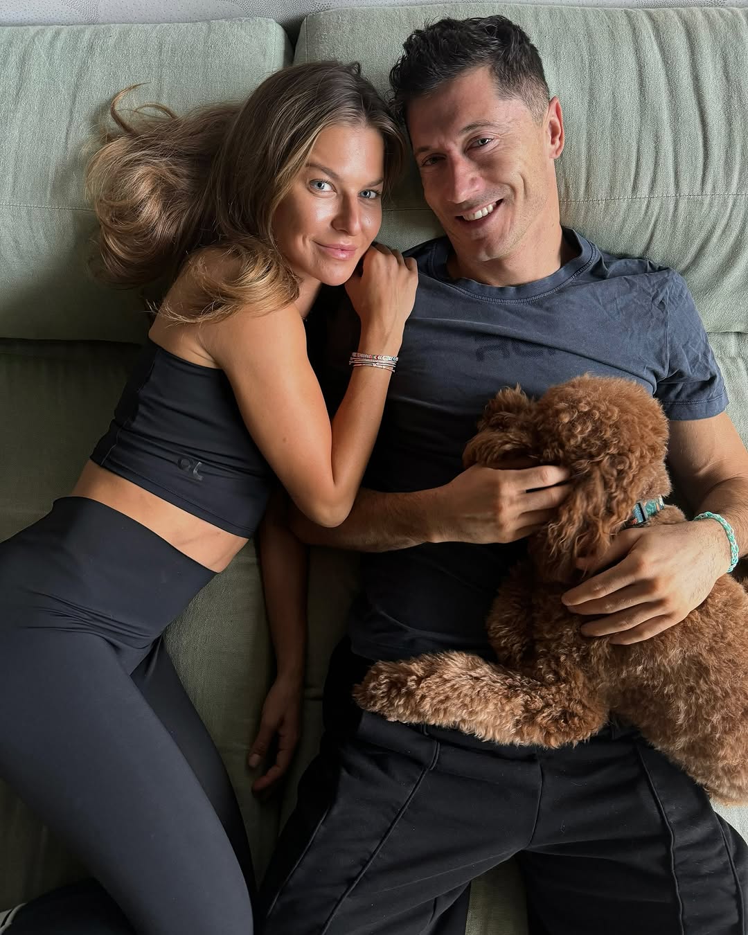 Anna i Robert Lewandowscy odwiedzili chore dzieci