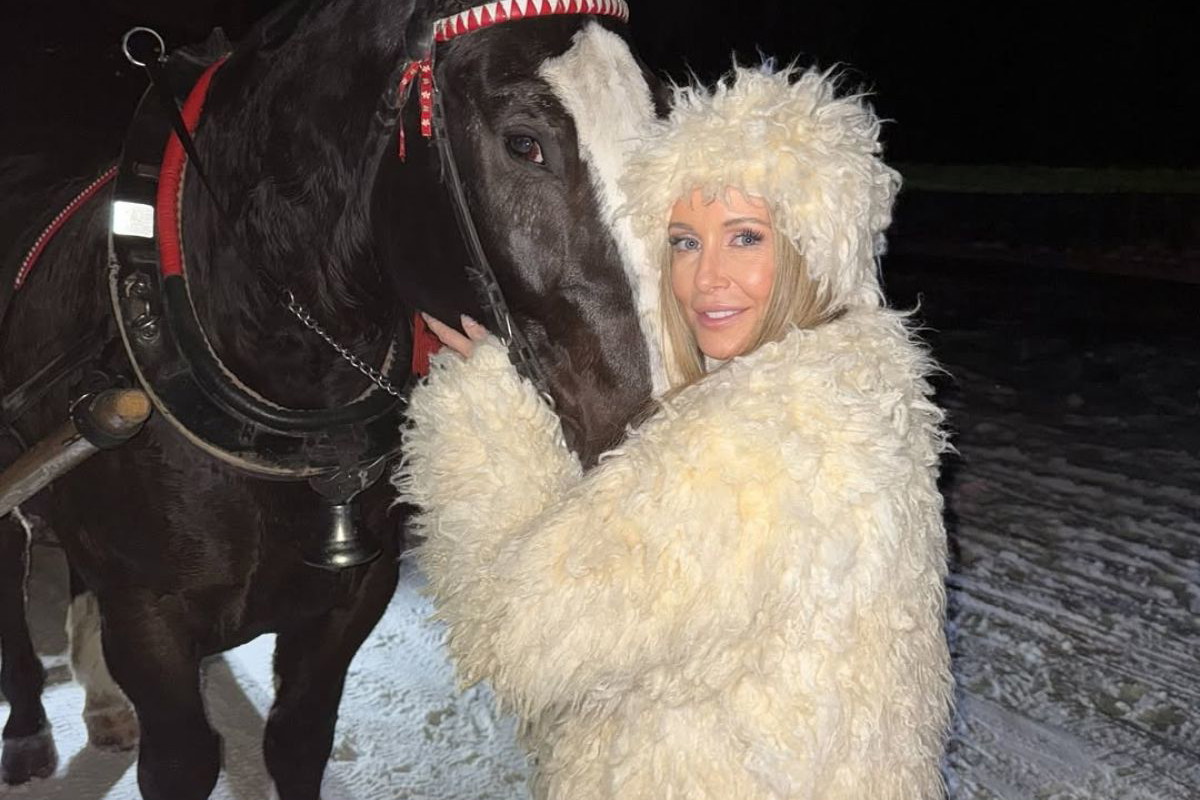 Małgorzata Rozenek pokazała się w zimowej stylizacji, fani od razu ruszyli z komentarzami