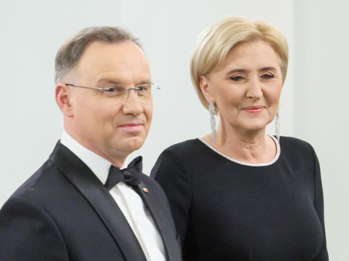 Agata Duda zaskoczyła "mroczną" stylizacją