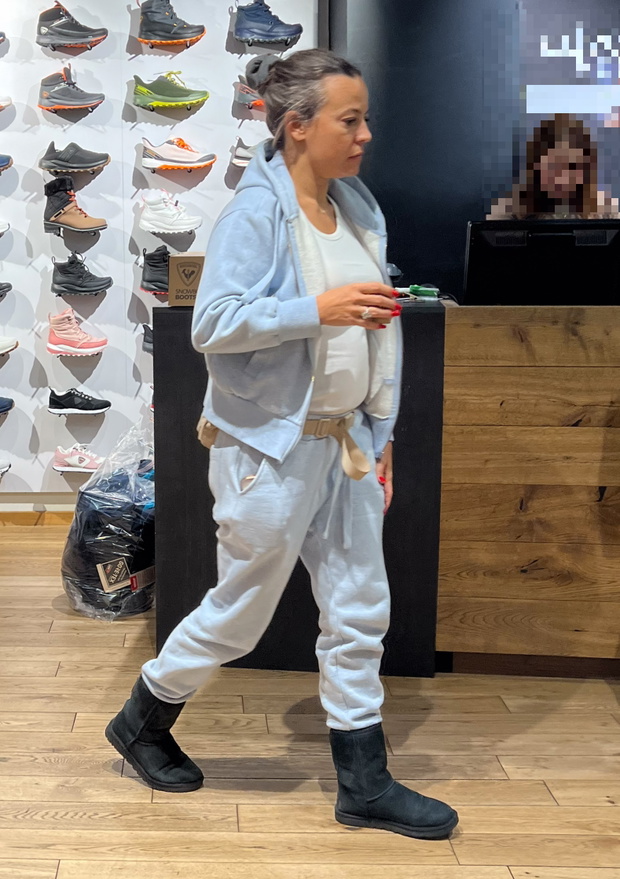 Anna Mucha na zakupach