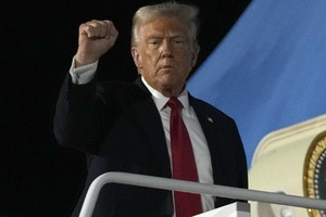Donald Trump z rodziną na Super Bowl