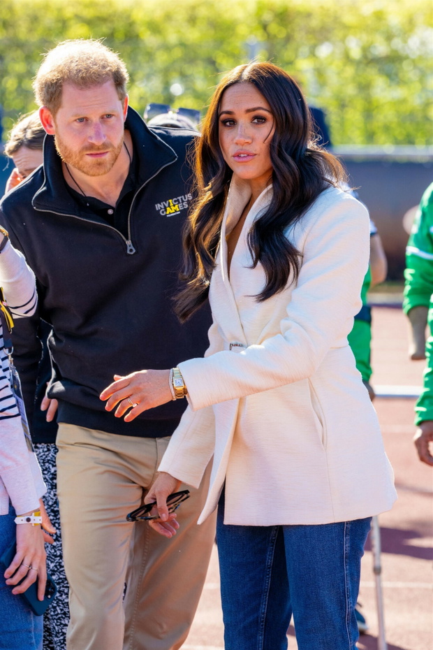 Meghan Markle i książę Harry oburzyli internautów