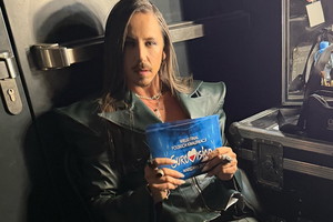 Michał Szpak podczas polskich preselekcji do Eurowizji 2025