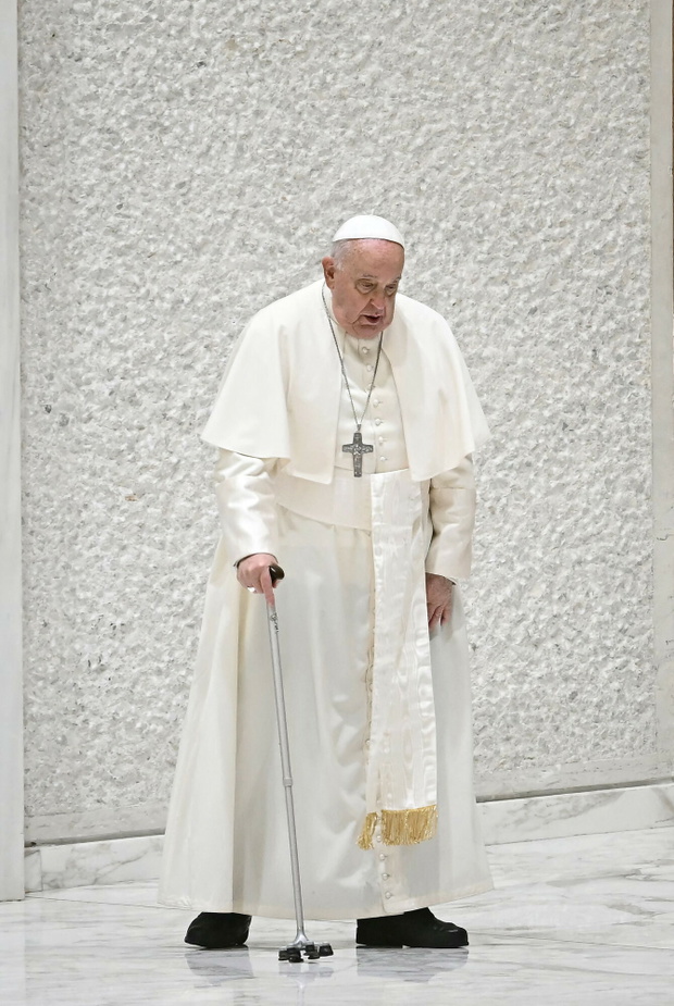 Papież Franciszek się obudził. Nowe wieści z Watykanu