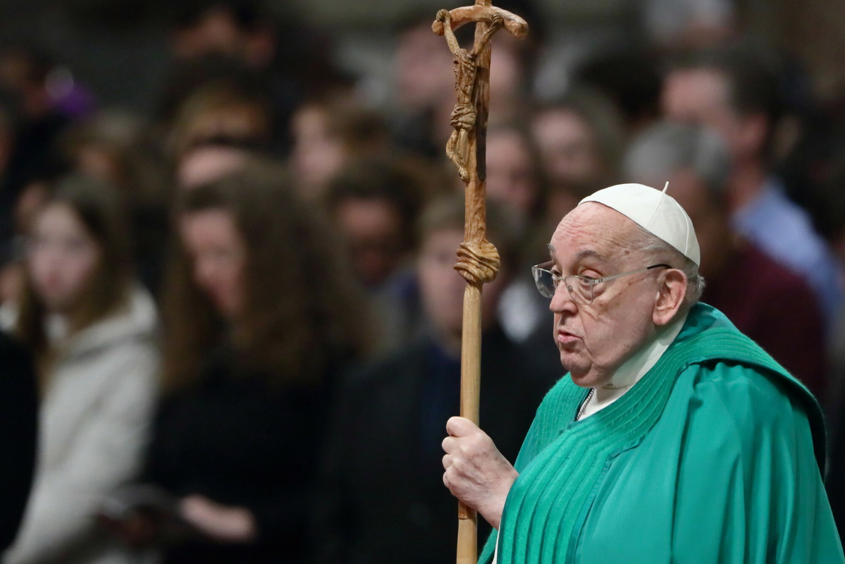 Papież Franciszek podpisał dokumenty w szpitalu