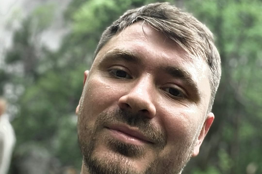 Daniel Martyniuk spakował się i wyleciał z kraju. „Jestem cały aż zgrzany”