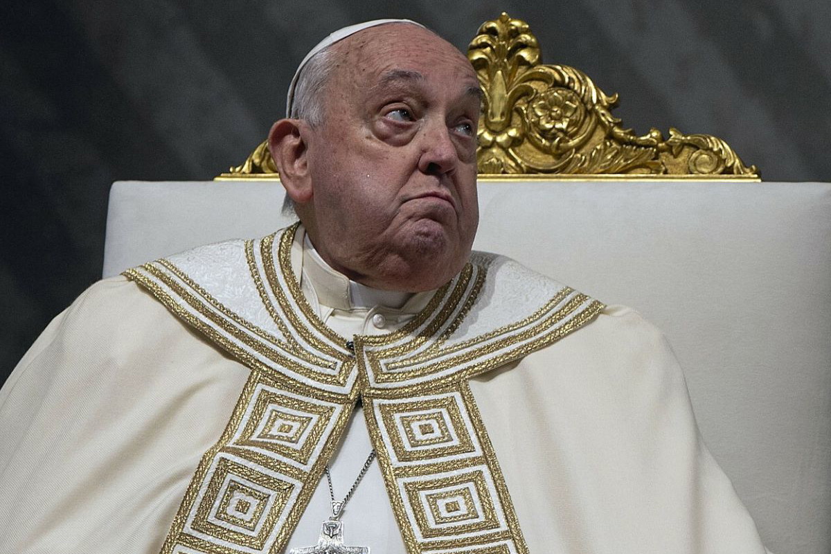Co dzieje się z papieżem Franciszkiem?