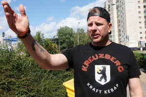 Filip Chajzer ostro o "Faktach" TVN: "Szyją strach na kształt COVID-19"