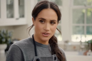 "Tęczowa taca owocowa" Meghan Markle wyśmiana w brytyjskiej telewizji!