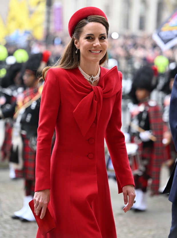 Księżna Kate triumfalnie powraca po walce z rakiem! Pierwsze publiczne wystąpienie od dwóch lat​
