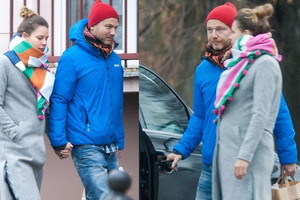 Krystian Wieczorek z ciężarną żoną na zakupach