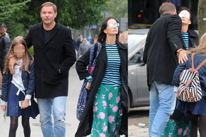 Tomasz Karolak i Viola Kołakowska na rozpoczęciu roku szkolnego córki
