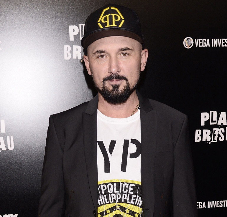 Patryk Vega