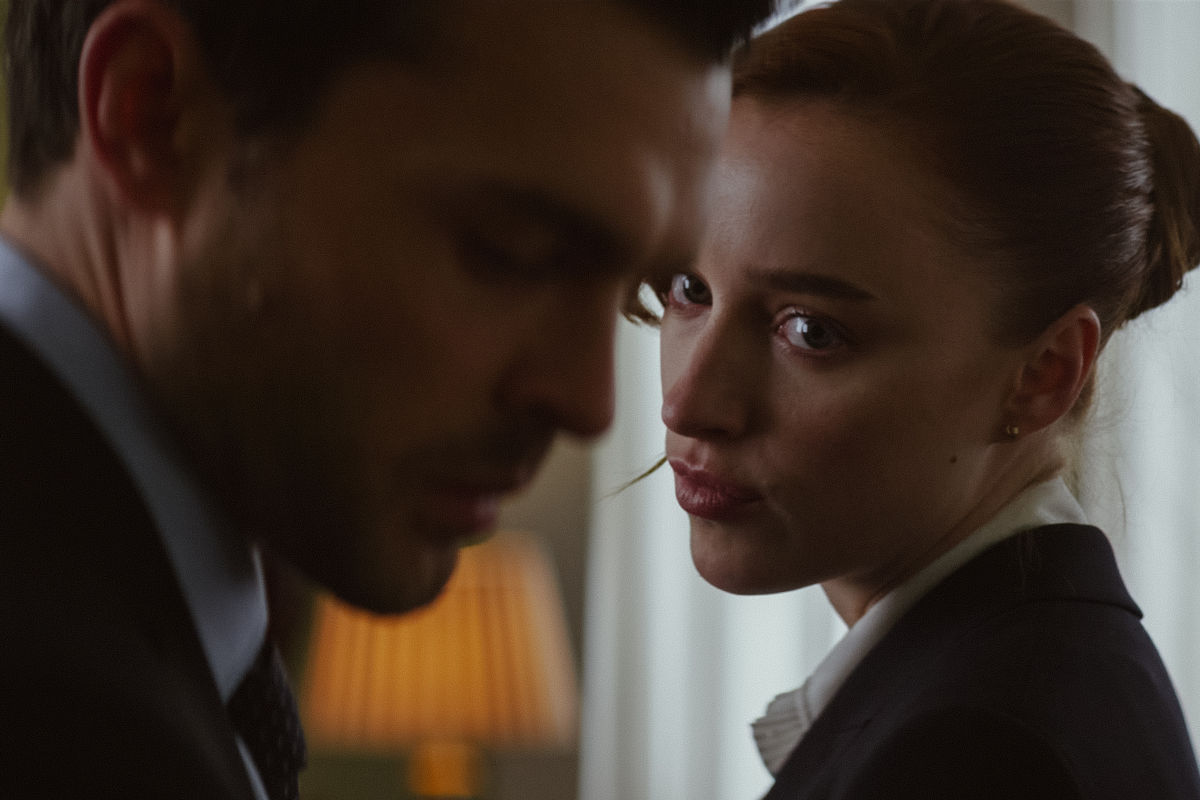 Ten thriller Netflixa o toksycznej męskości i gaslightingu z gwiazdą "Bridgertonów" przyprawi was o ciarki