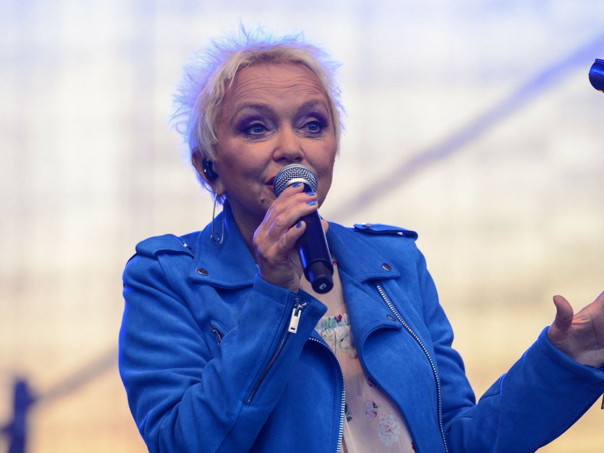 Prawdziwy hit na wesele. Przy tej piosence Twoi goście będą bawić się do białego rana