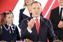 Daniel Nawrocki szczerze o siostrze Kasi: "Była naszą rodzinną ładowarką"