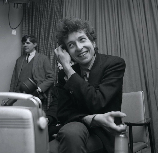 Bob Dylan: Prawdziwe imię, które zaskakuje fanów