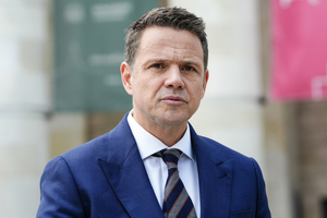 Pod osłoną nocy Trzaskowski przekazał wieści ws. swojego małżeństwa. Czekał z tym do końca wyborów