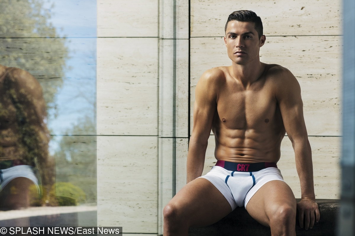 Cristiano Ronaldo promuje swoją bieliznę