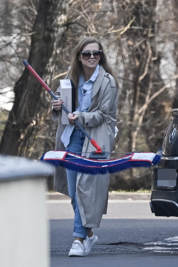 Agnieszka Kaczorowska z mopem wybrała się na trening "Tańca z Gwiazdami"