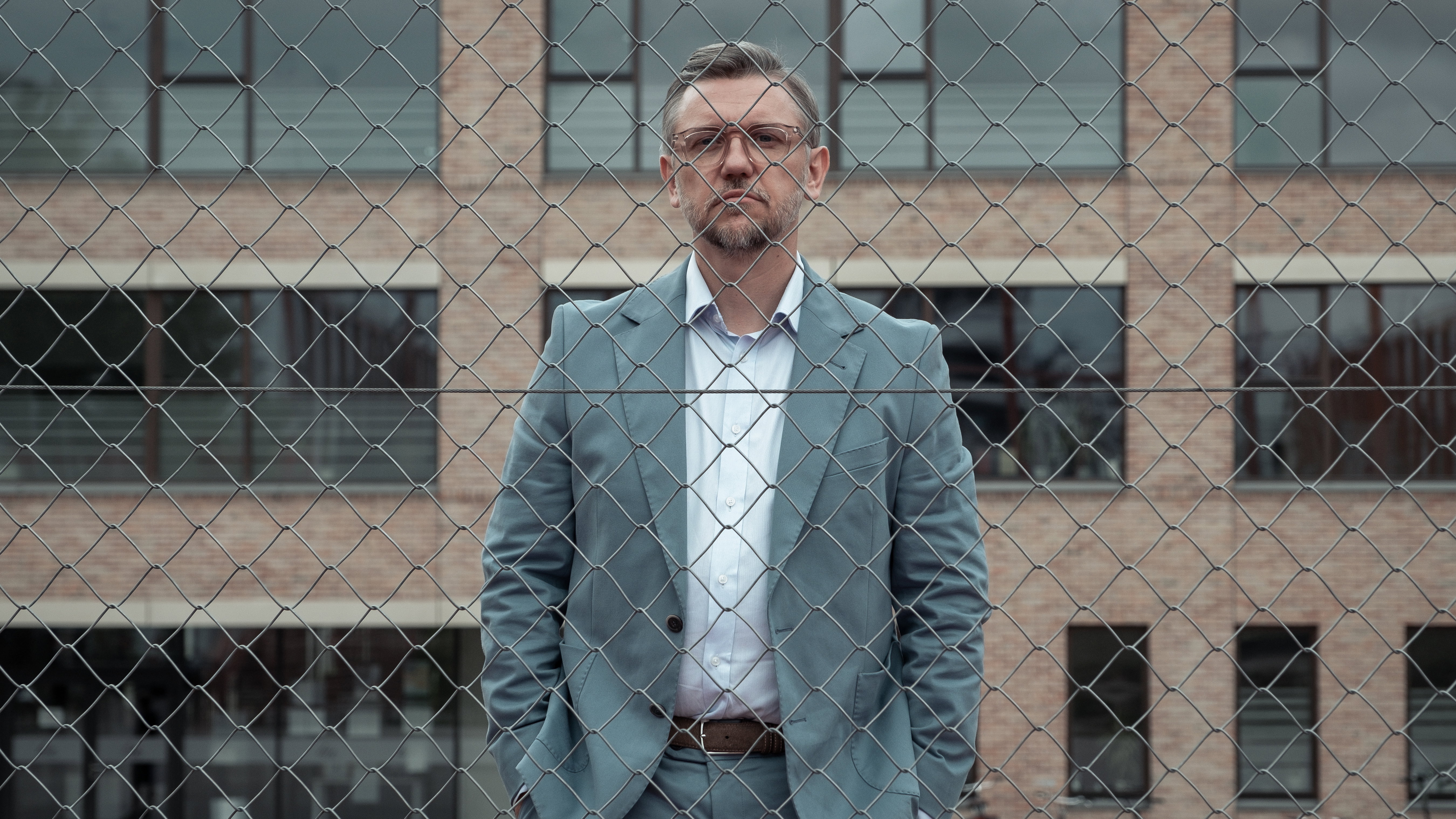 "Porządny człowiek" – polski thriller, który wstrząśnie widzami!