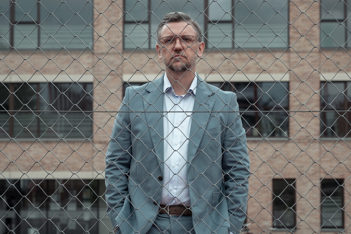 "Porządny człowiek" – polski thriller, który wstrząśnie widzami!