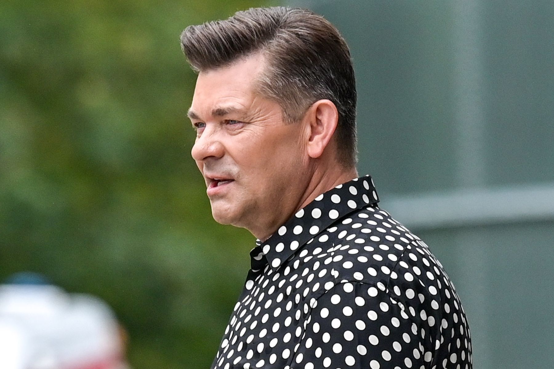 Zenek Martyniuk na lotnisku