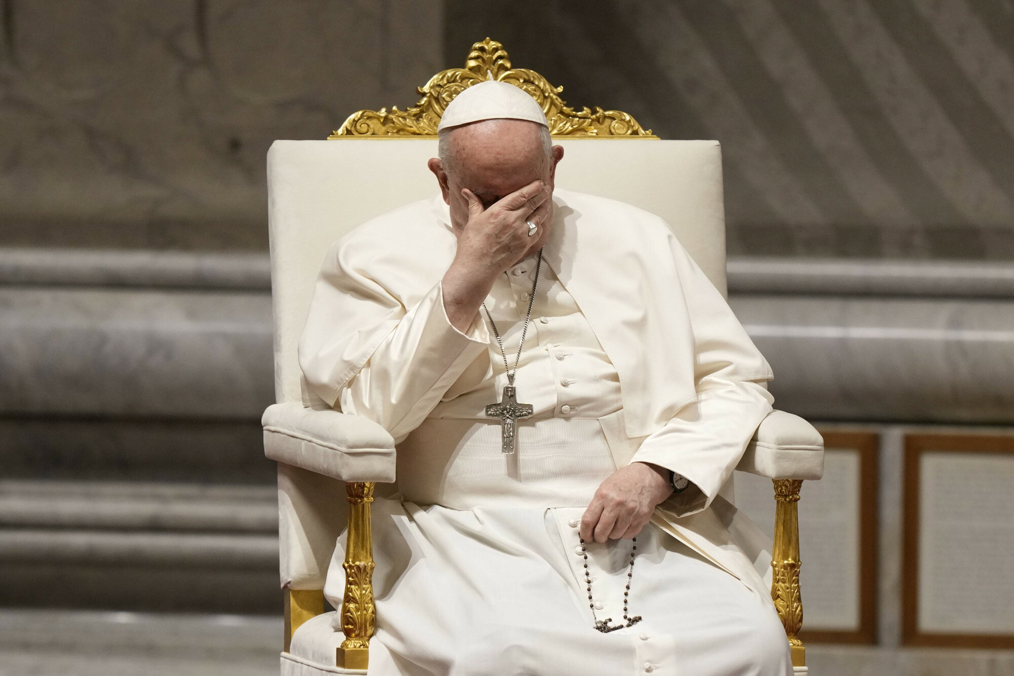 Papież Franciszek musi na nowo nauczyć się mówić