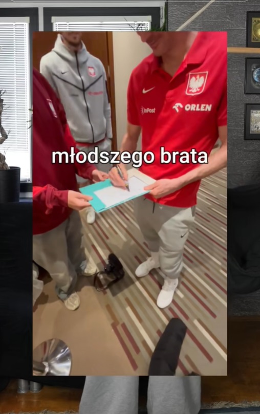 Lewandowski chciał złożyć autograf