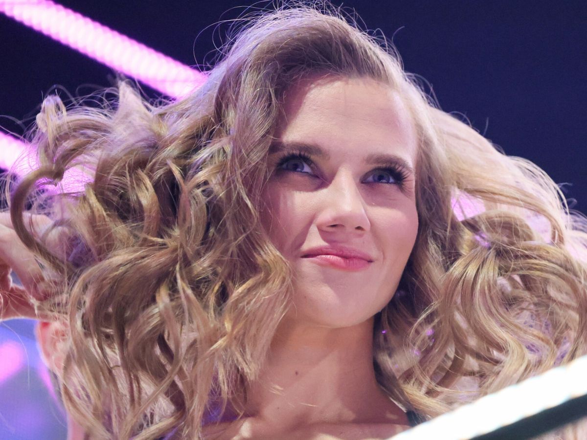 Agnieszka Kaczorowska z córkami w studio "Tańca z Gwiazdami"