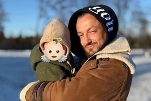 Aleksander Baron pokazał, jak spędza czas z synem