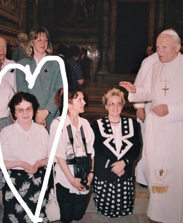 Doda pokazała zdjęcie babci z Janem Pawłem II
