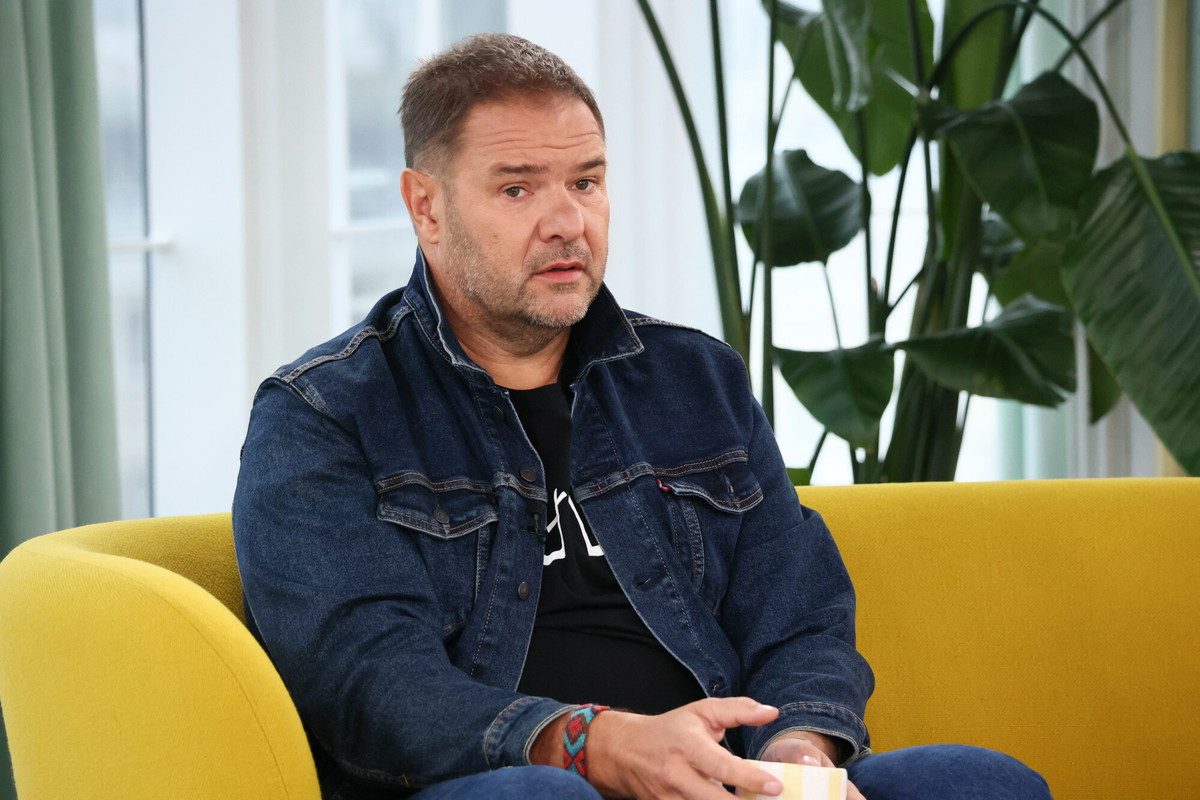 Tomasz Karolak szczerze o traumie dzieci i kulisach powrotu „Rodzinki.pl”!