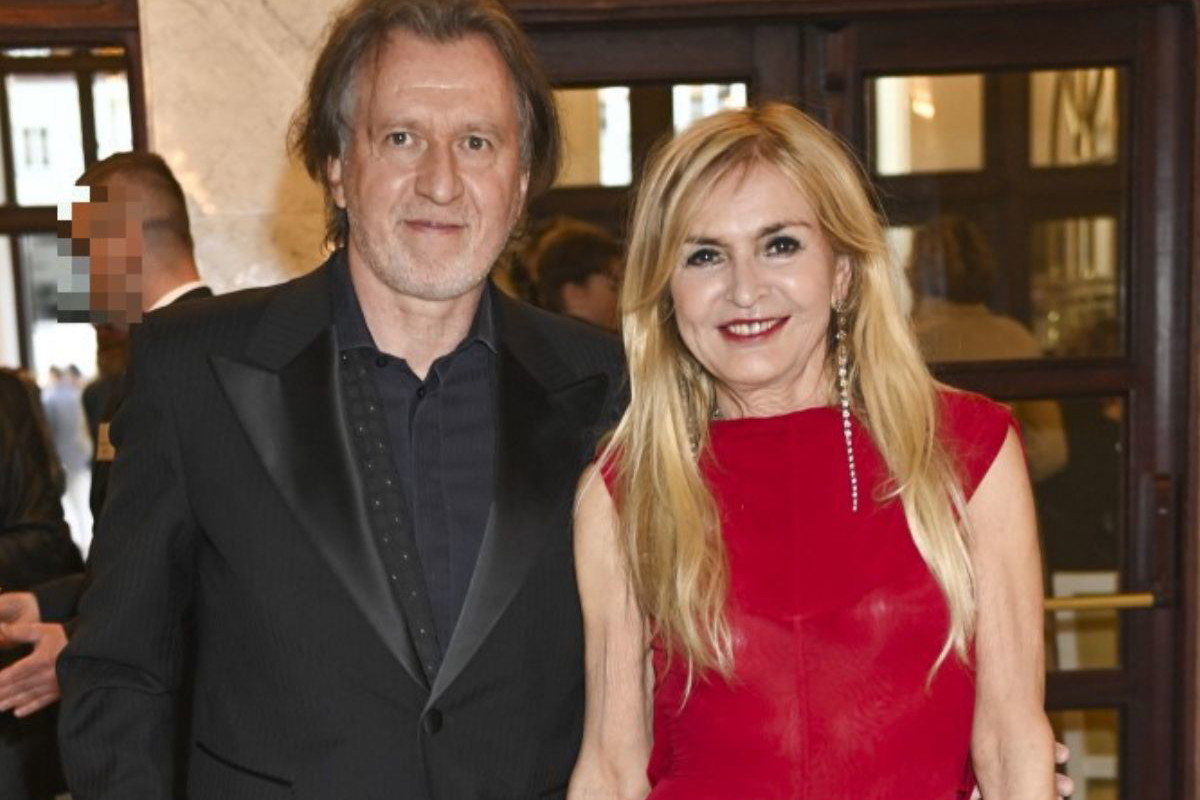 Monika Olejnik z partnerem na premierze "Hamleta"