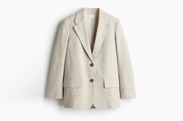 Beżowa marynarka z lnem ze H&M za 209,99 złotych