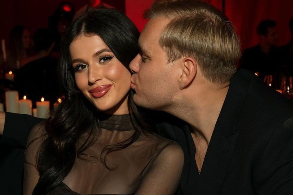Roksana Węgiel i Kevin Mglej składają wielkanocne życzenia.