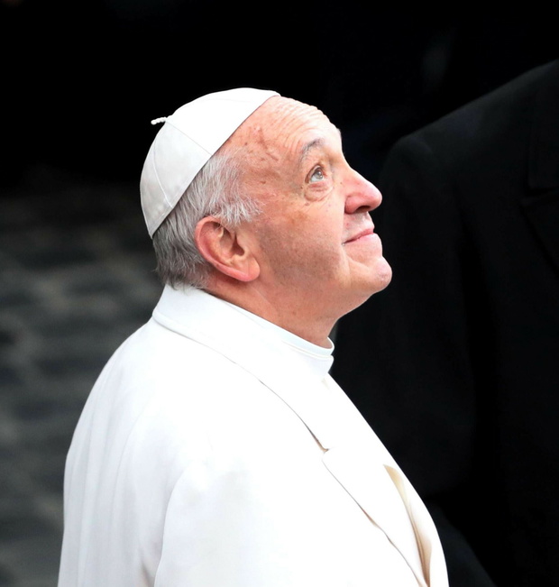 Ujawniono pełny testament papieża Franciszka