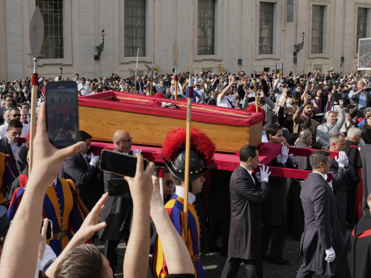 Papież Franciszek ostatnie pożegnanie