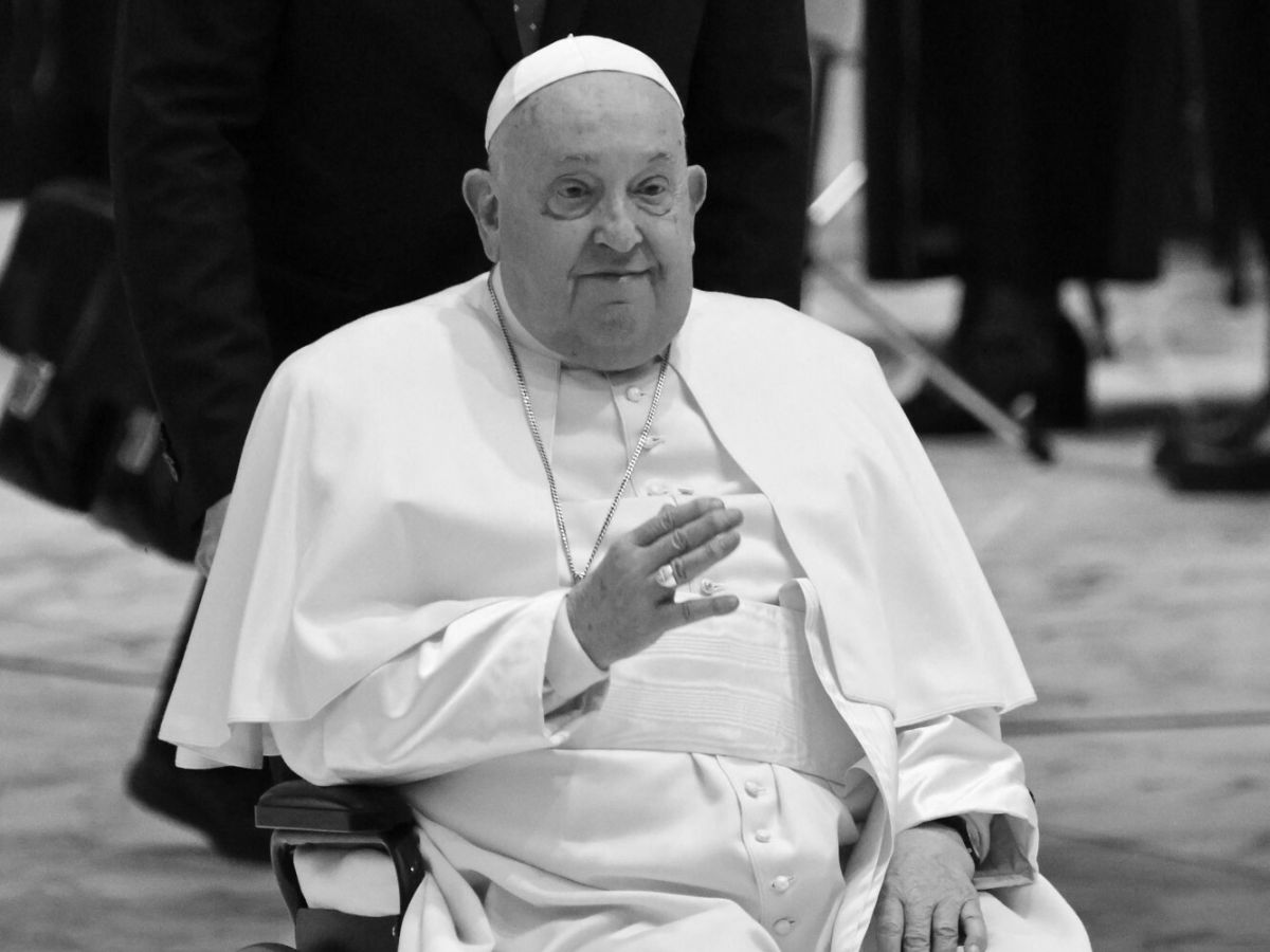 Ujawniono pełny testament papieża Franciszka