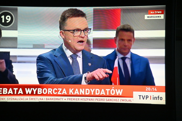 Szymon Hołownia debata prezydencka w Super Expressie