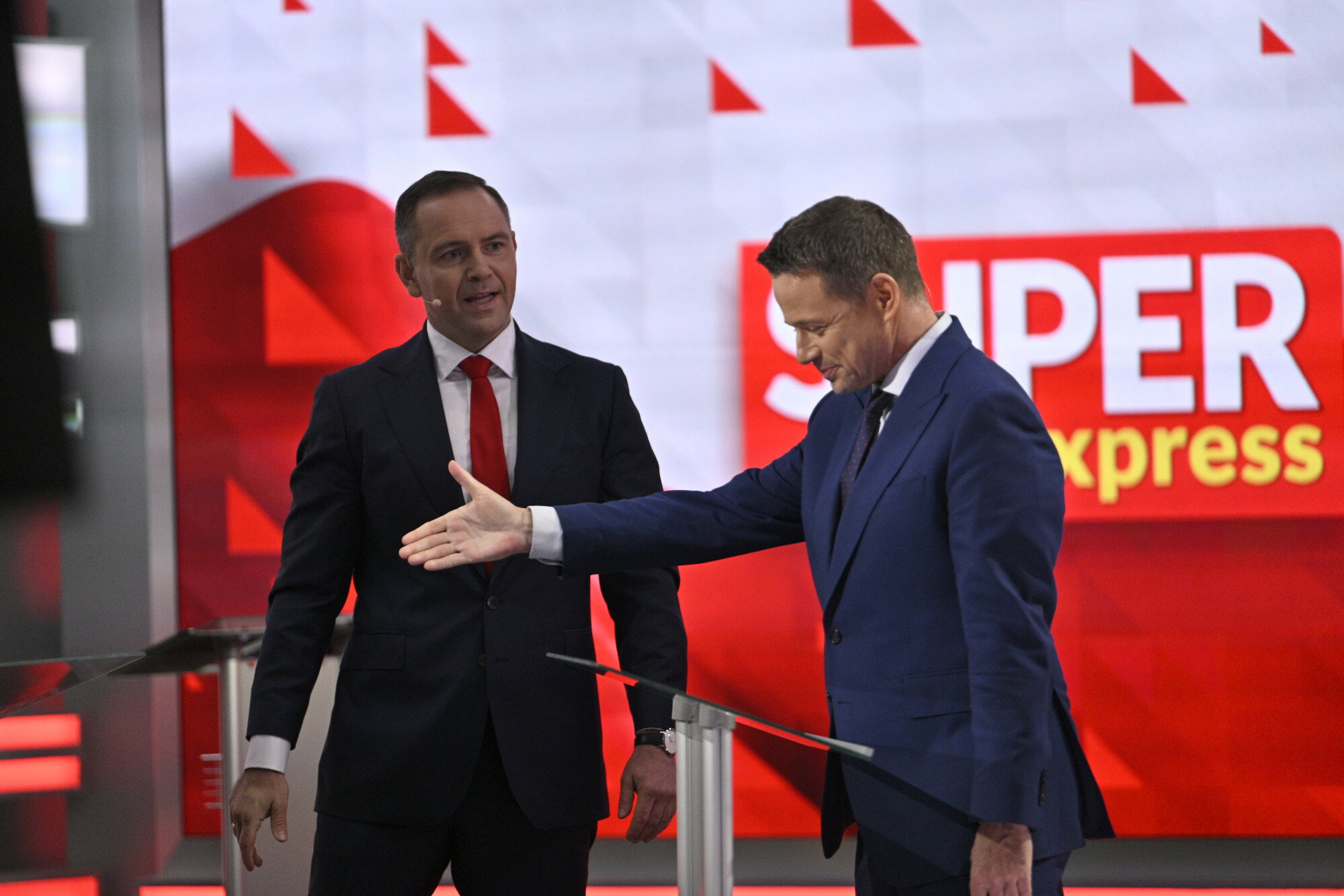 Polacy wybrali zwycięzcę! Oto nowy sondaż tuż przed wyborami prezydenckimi , fot: MAREK KUDELSKI / SUPER EXPRESS WARSZAWA