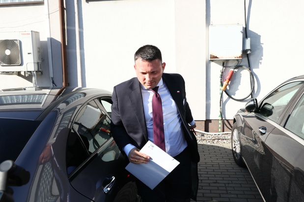 Sławomir Mentzen debata prezydencka w Super Expressie