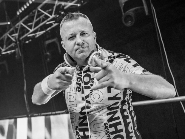 Śmierć DJ-a Hazela wstrząsnęła wszystkimi. 44-letniego muzyka żegnają fani i gwiazdy