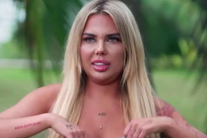 Samanti z "Hotelu Paradise" pokazała stare zdjęcia.