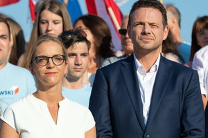 Rafał Trzaskowski mieszka skromnie: 100-metrowe mieszkanie na Kabatach